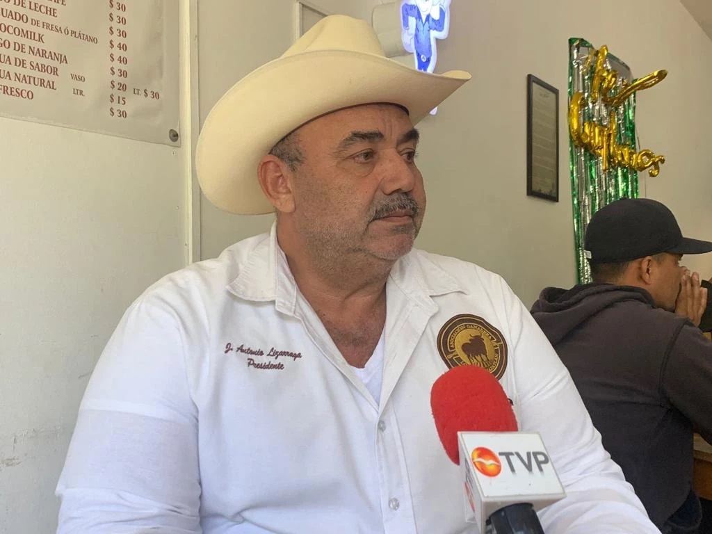 Pasteurizadoras desatienden a ganaderos de Mazatlán piden precio justo de leche