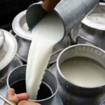 Piden 5 pesos más por litro de leche y solo les ofrecen 30 centavos