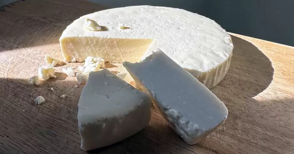 Retiran productos lácteos del mercado por posible contaminación con Listeria en San Diego