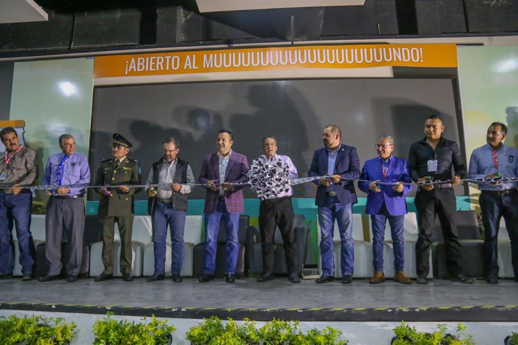 Valenciano reconoce al DIGAL como motor de progreso para la industria lechera en Delicias