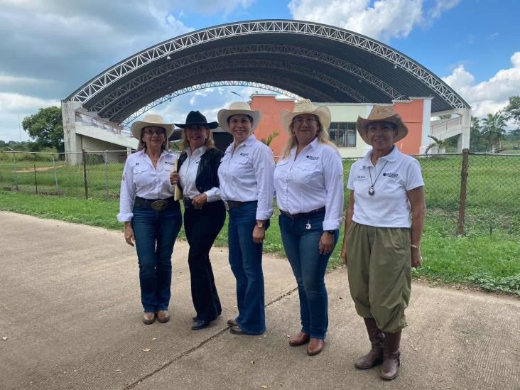 Crean asociación de Mujeres ganaderas de México en Veracruz