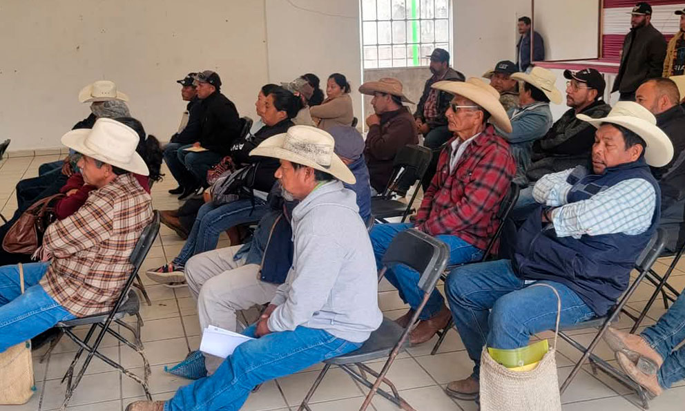 Continúa capacitación de productores ganaderos en Santa Catarina