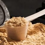 Proteína de suero cómo ayuda este suplemento a ganar músculo y para quién se recomienda3