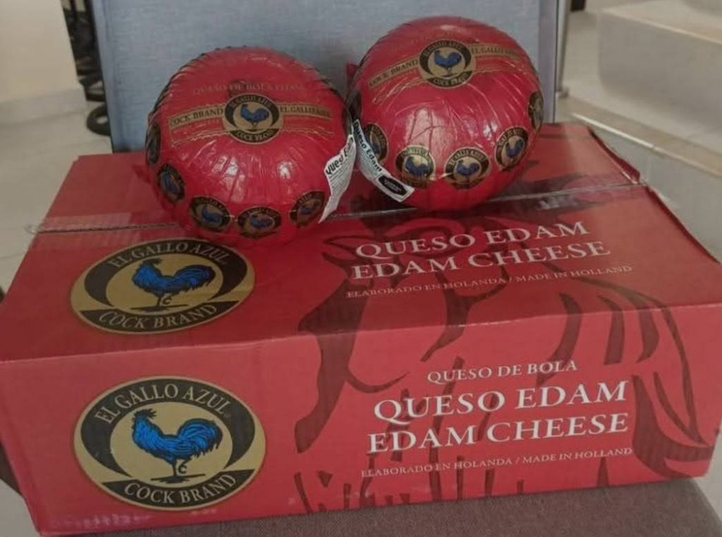 Asociación de Comerciantes de Corozal, Belice Garantizan la Distribución de Queso Bola