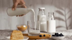 Leche del Bienestar vs. Marcas El Ahorro que Impacta
