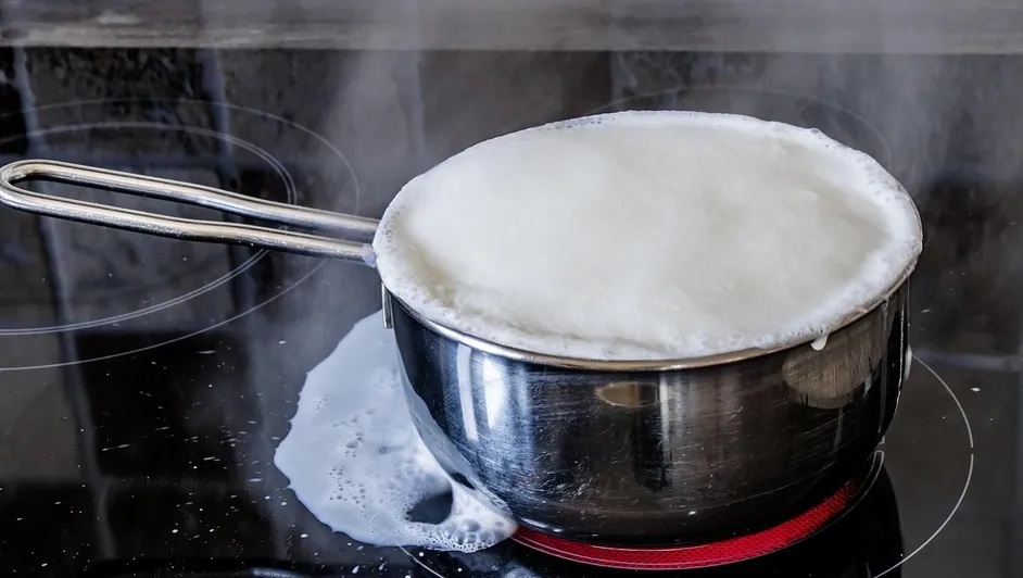 Huachicol de Leche Legisladora Pide Ayuda