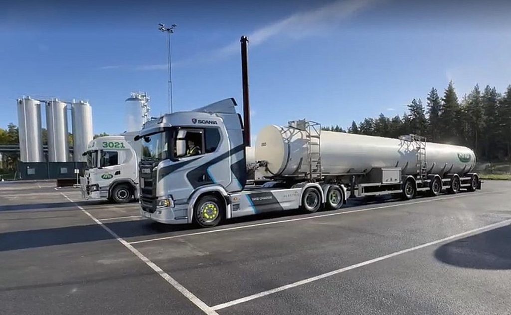 Scania Electrifica la Logística Láctea