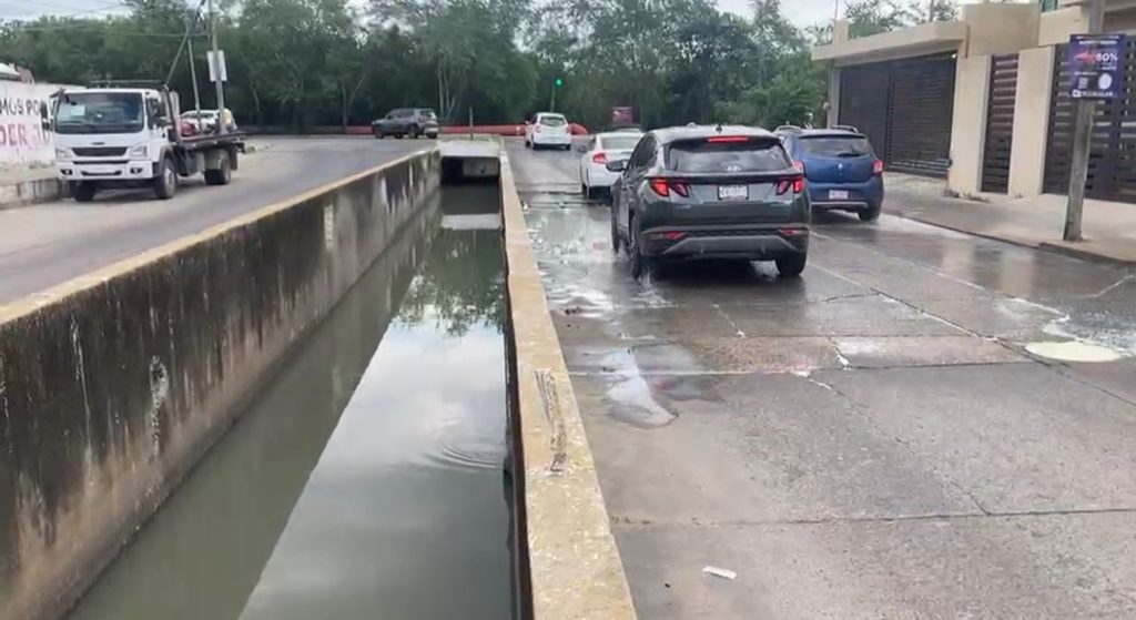 Denuncian Desechos Lácteos Contaminan Laguna