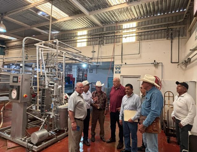 Inyección Millonaria BCS Impulsa su Leche