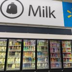 El secreto detrás de la leche barata de Walmart