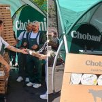 Chobani sorprende con activación de yogur en CDMX