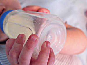Escándalo global Leche infantil contaminada hospitaliza bebés
