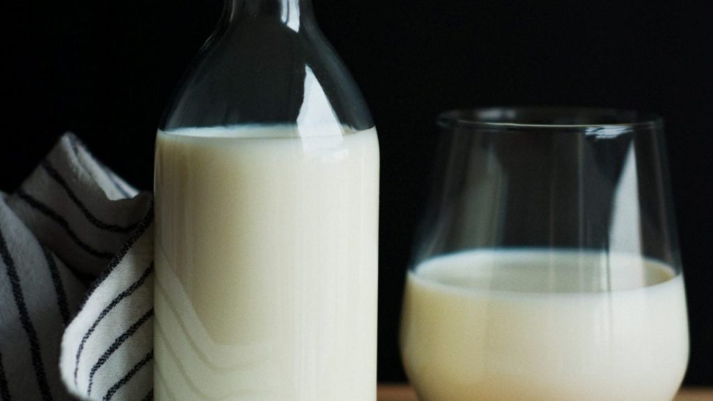 Por qué sube tanto la leche Productores ven especulación