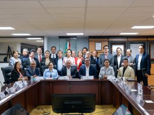 México amplía acceso a leche social con nuevo acuerdo