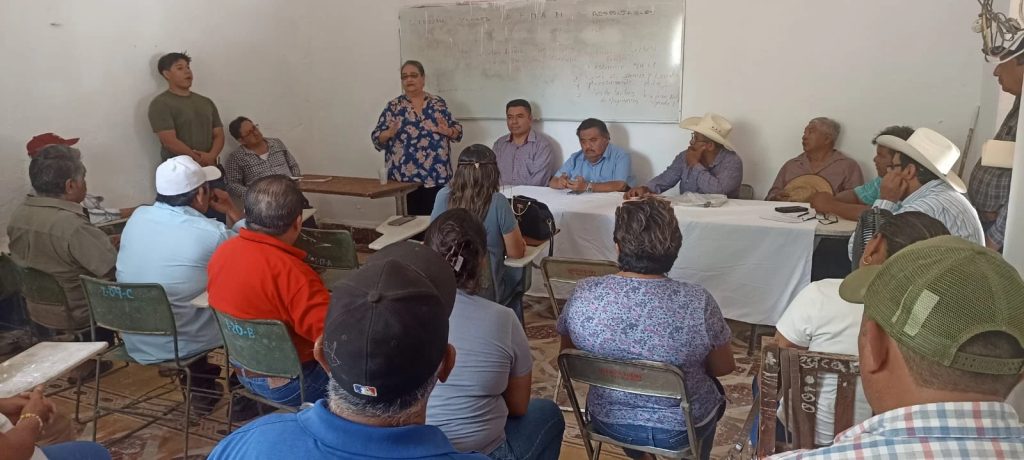 Productores y gobierno reactivan agenda lechera