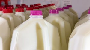 Retiran leche Horizon por fallas en envases