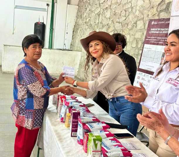Liconsa cambia 152 mil tarjetas en Puebla