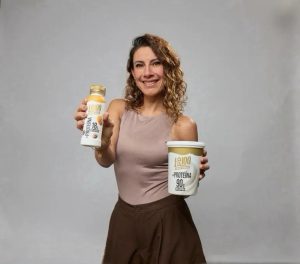 Giro total en lácteos Lala 100 ahora es yogurt griego