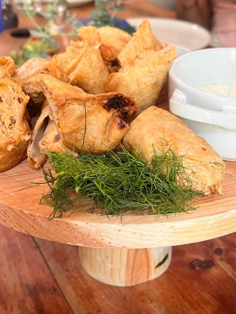 Grupo Lala impulsa el uso culinario del yogur griego en preparaciones saladas como alternativa funcional y alta en proteína