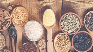 Alza en precios de alimentos presiona a la lechería