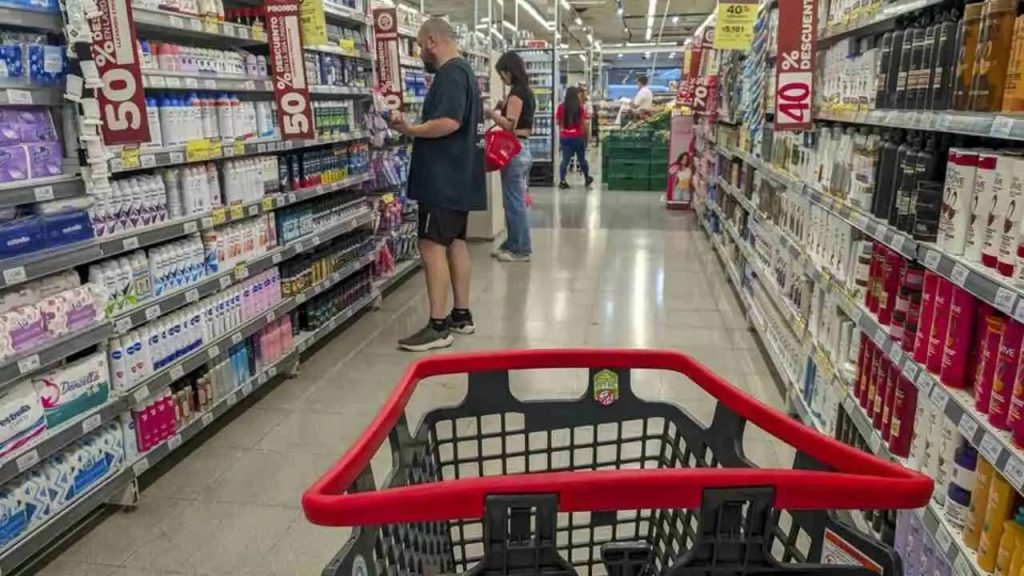 Gigantes de alimentos prevén alzas de precios para 2027